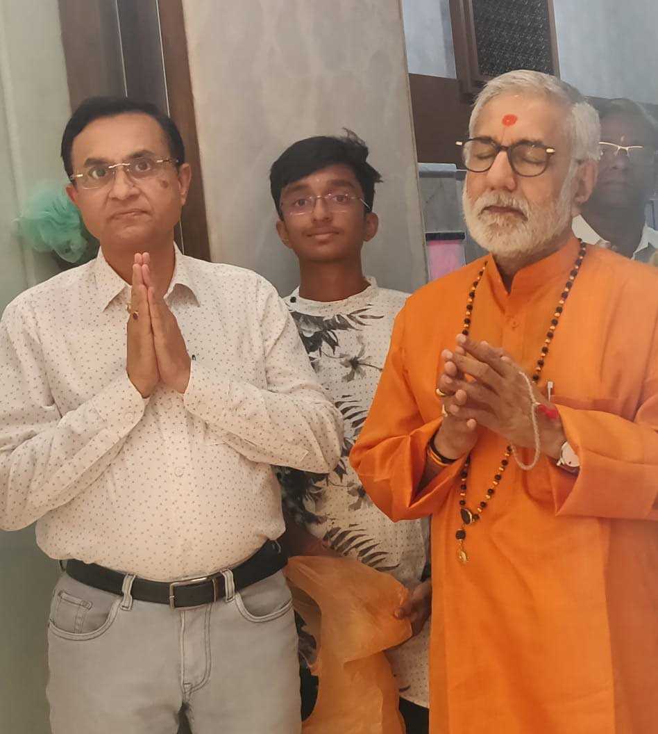With Spiritual Guru Vijayshankarji Mehta